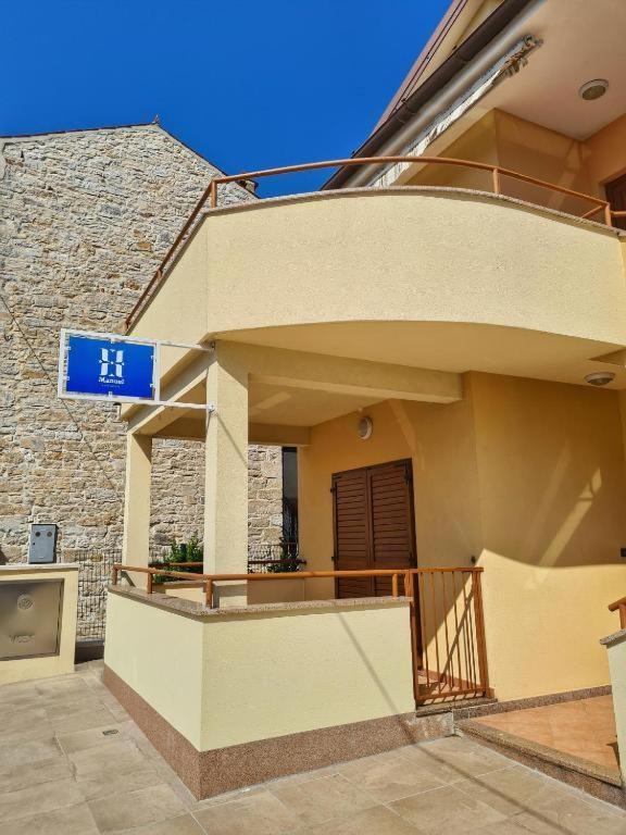 Apartments Manuel Novigrad Istria Eksteriør billede